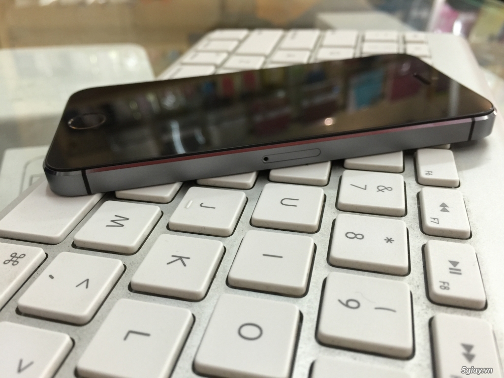 iPhone 5S Gray 16GB Quốc Tế Zin 100% Hình thức như mới - Bao test - bao check - 2