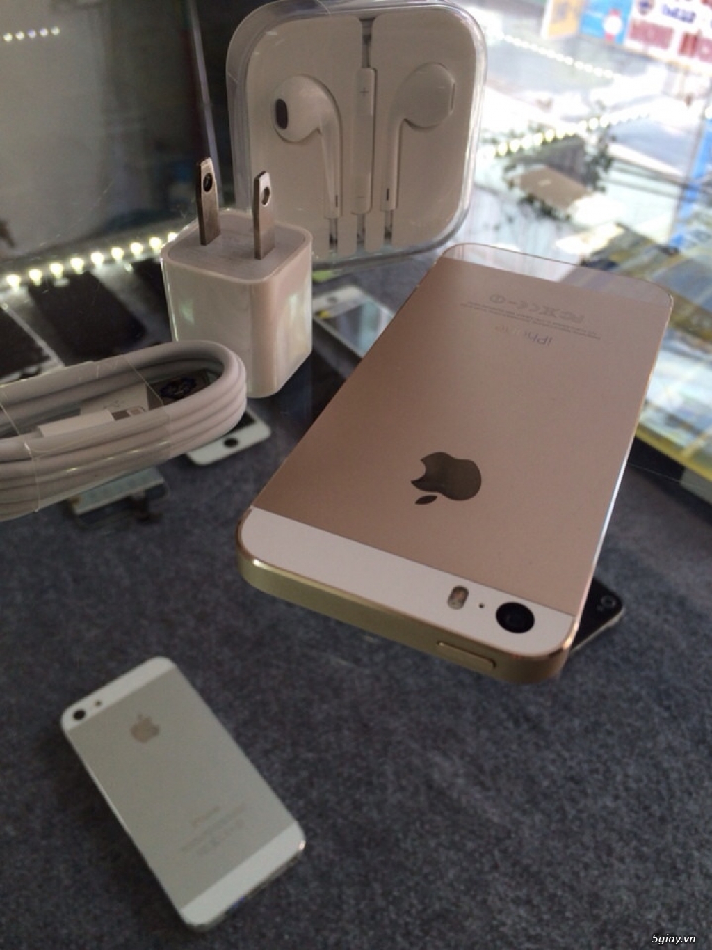 iphone 5s 32G gold quốc tế.