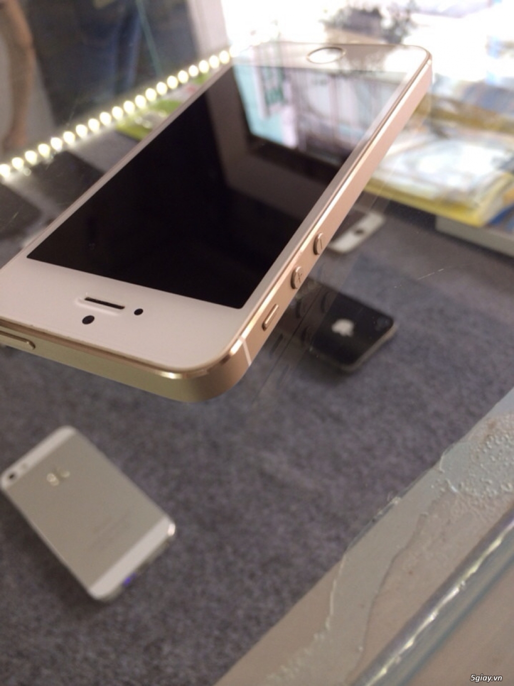 iphone 5s 32G gold quốc tế. - 2