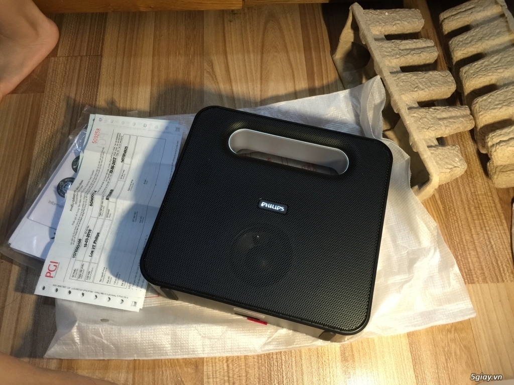 Bán loa Bluetooth Philips BT5580 mới fullbox màu đen