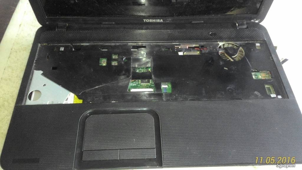 Bán ruột Toshiba c850 i3 thế hệ 3 - 1