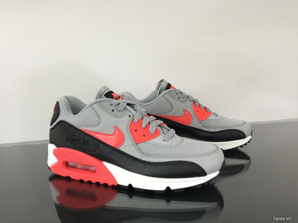 Boty Nike Air Max 90 QS Mars Landing Queens