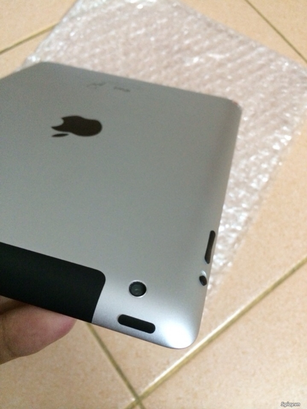 ipad 4 16g 3g ,wifi trắng