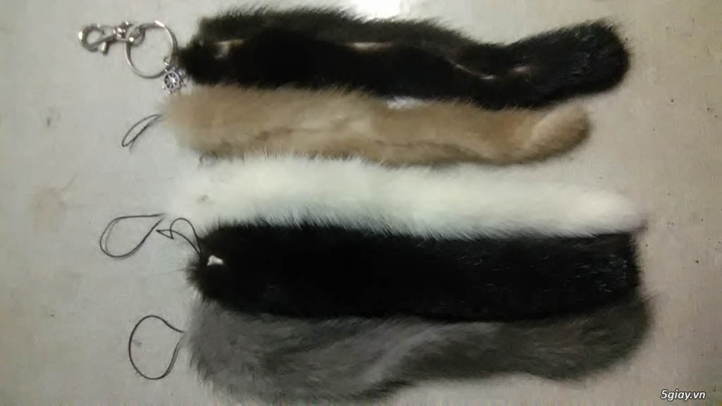 Bán da đuôi chồn làm móc khóa(da thật100%)