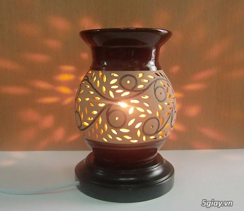 Đèn xông tinh dầu giá rẻ - 1