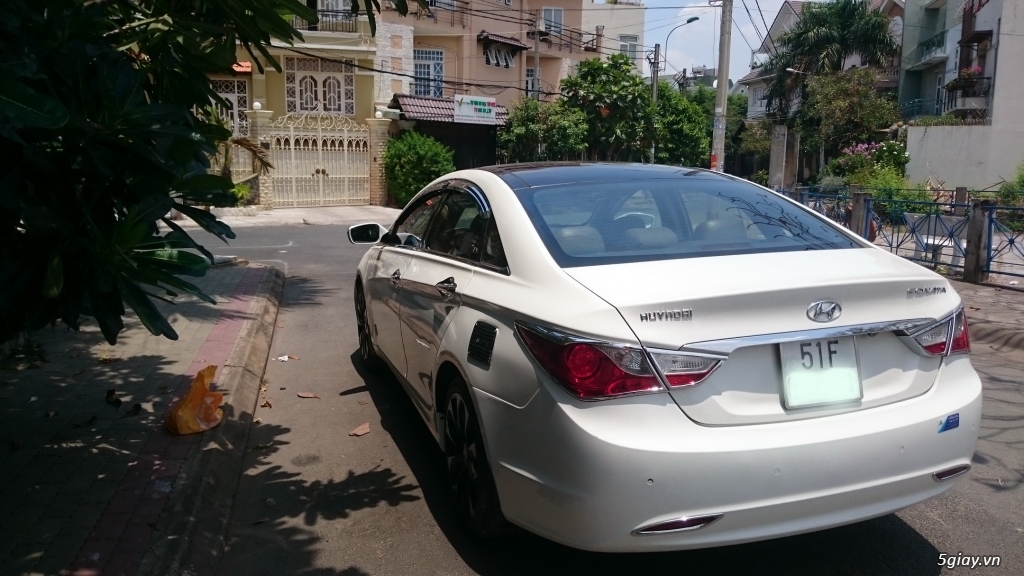 Bán Hyundai Sonata 10/2011 - 11