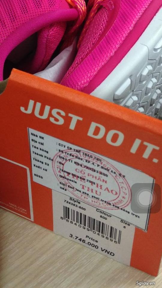 BÁN GIÀY CHẠY BỘ NỮ NIKE FREE 5.0 724383-600 Size 6 US - 1