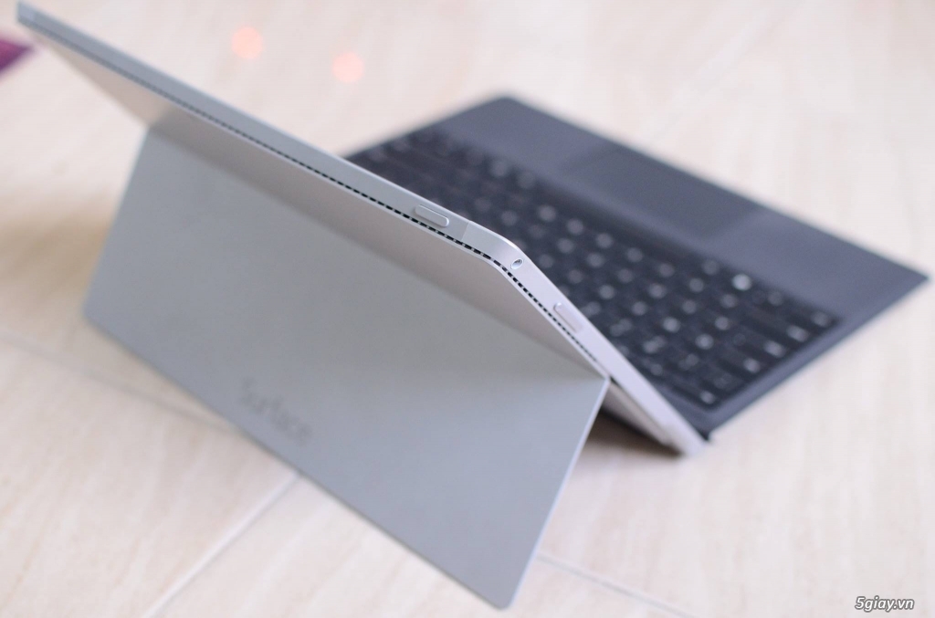 Surface Pro 3 i5 ram 8g ssd256 kèm Cover+stylus - 2