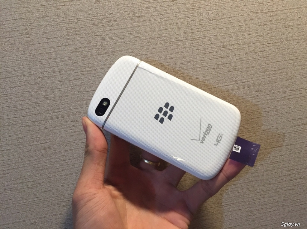 BlackBerry Q10 fullbis, mới 99%, zin nguyên bản, 3G, Wifi, Bảo hành 3 tháng - 1
