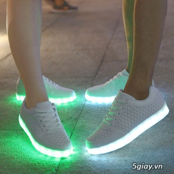 Giày phát sáng đèn led siêu đẹp, phụ kiên phát sáng - 5