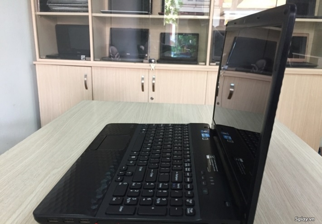 sony vaio từ bình dân đến cao cấp i3.i5.i7 Gía.  5 tr... - 2