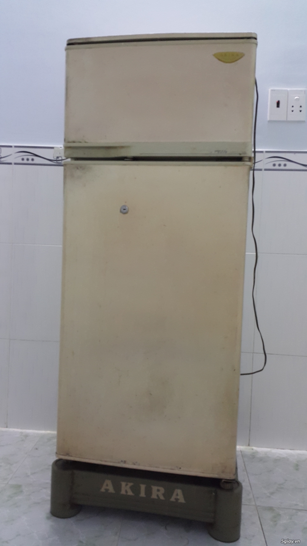 Cần bán Tủ lạnh AKIRA 170L - Hàng NHẬT Zin tiết kiệm điện giá rẻ