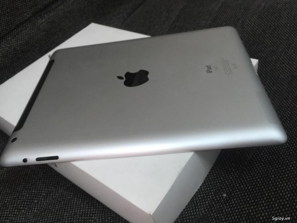 Bán iPad 3 32G Màu Trắng 3G 5xxx. Phụ kiện Zin máy ( ẢNH THÂT )