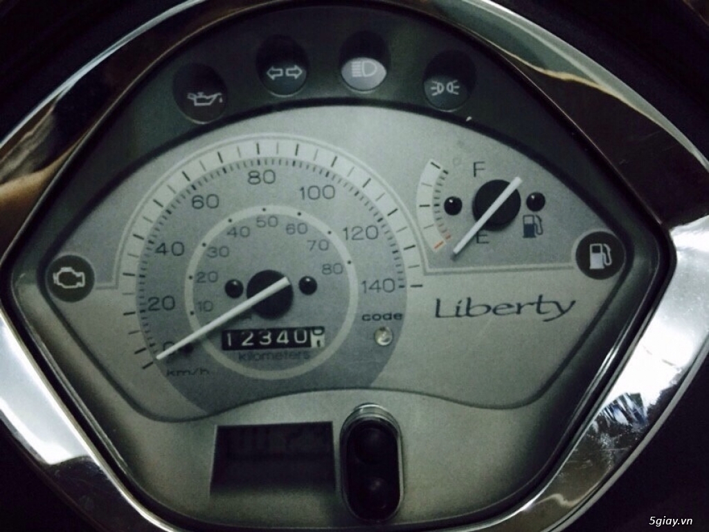 Liberty S 125cc 3V ie màu xám date 2014 xe nhà chính chủ ít đi