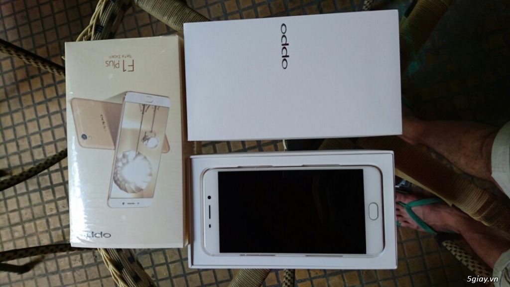 Bán Oppo f1 plus gold new 99.9% fullbox active ngày 1.06.2016.