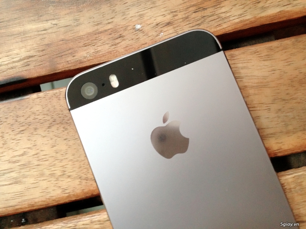 bán iphone 5s xám quốc tế zin mới 99% - 1