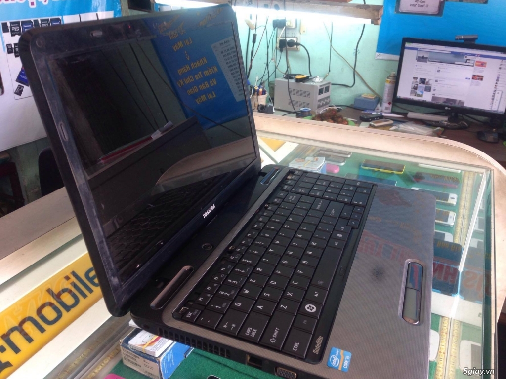 Laptop Toshiba Satellite L755 2rd (Core i5-2410M 2.3GHz)