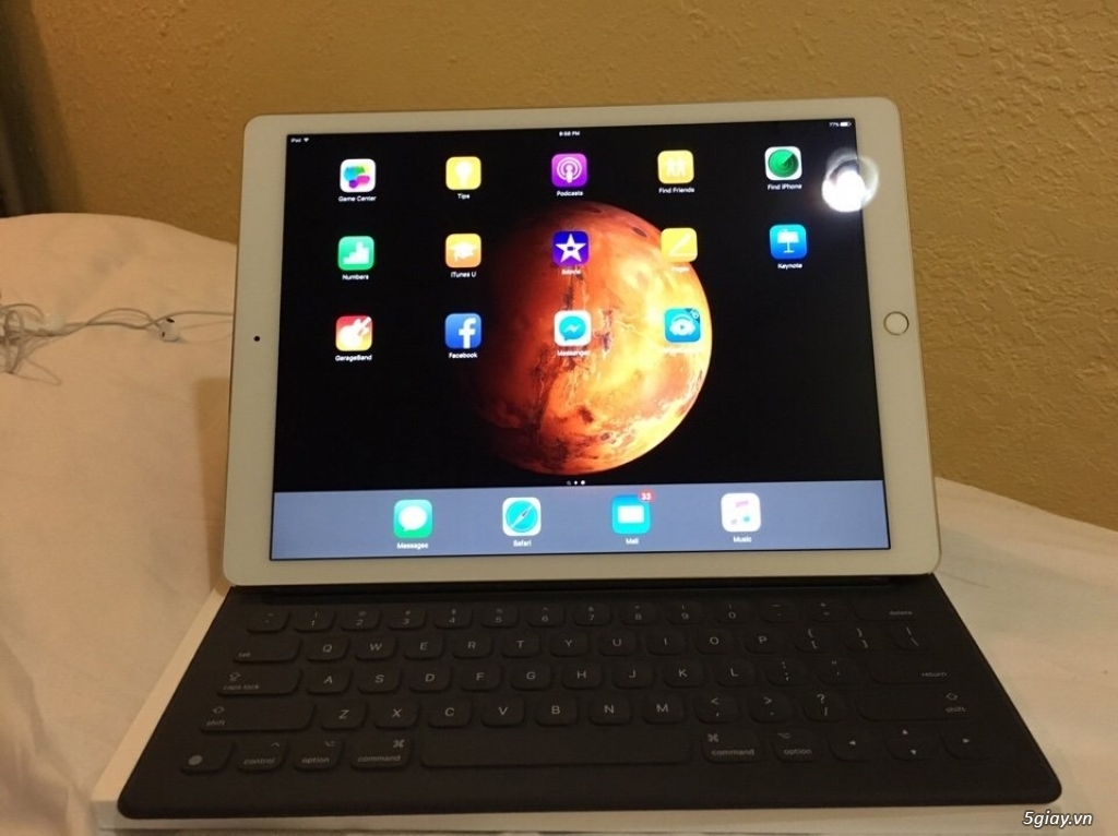 Hot hot Bàn Phím kiêm Bao Da iPad Pro 12.9 Apple Smart Keyboard giá cạnh tranh - 1