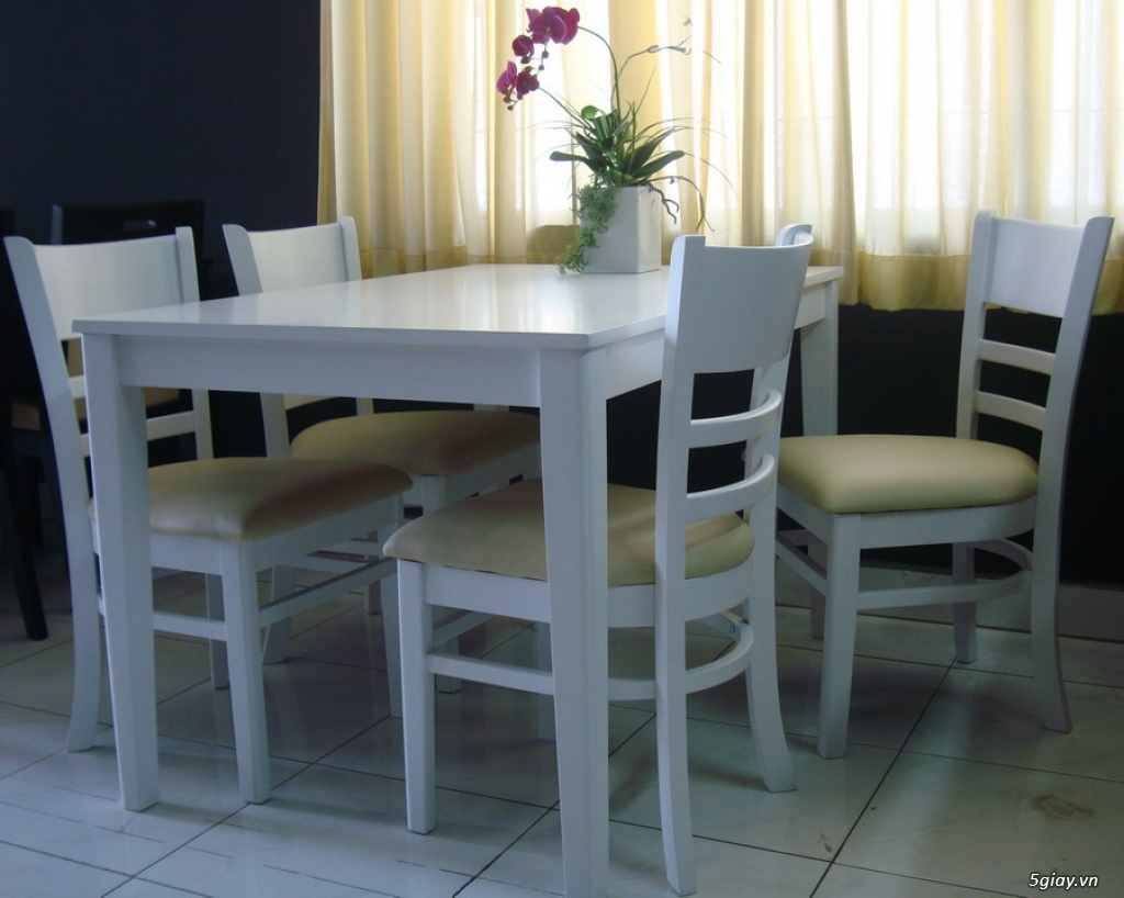 Bộ bàn ăn cabin 4 ghế màu trắng - 2