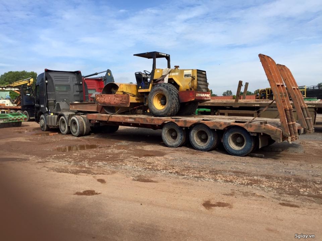 Vận chuyển xe đào, xe lu, xe ủi, sắt thép, hàng quá khổ từ SG đi toàn quốc