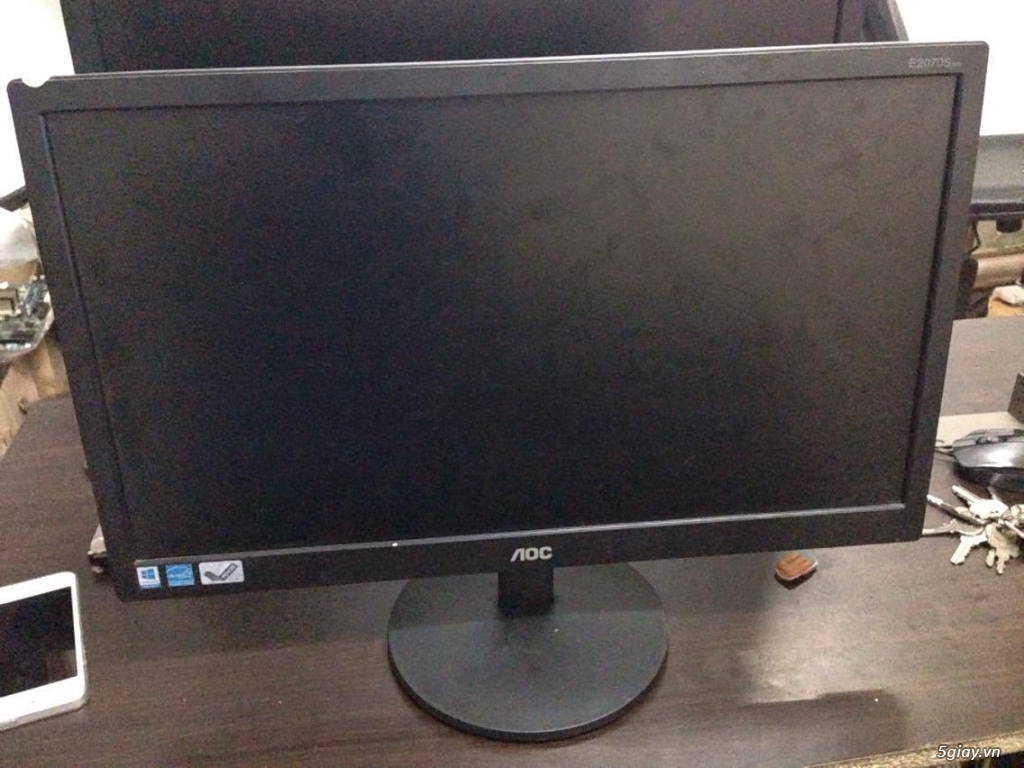 CÀN THANH LÝ 30 CÁI MÀN HÌNH 20 LED CÒN BẢO HÀNH