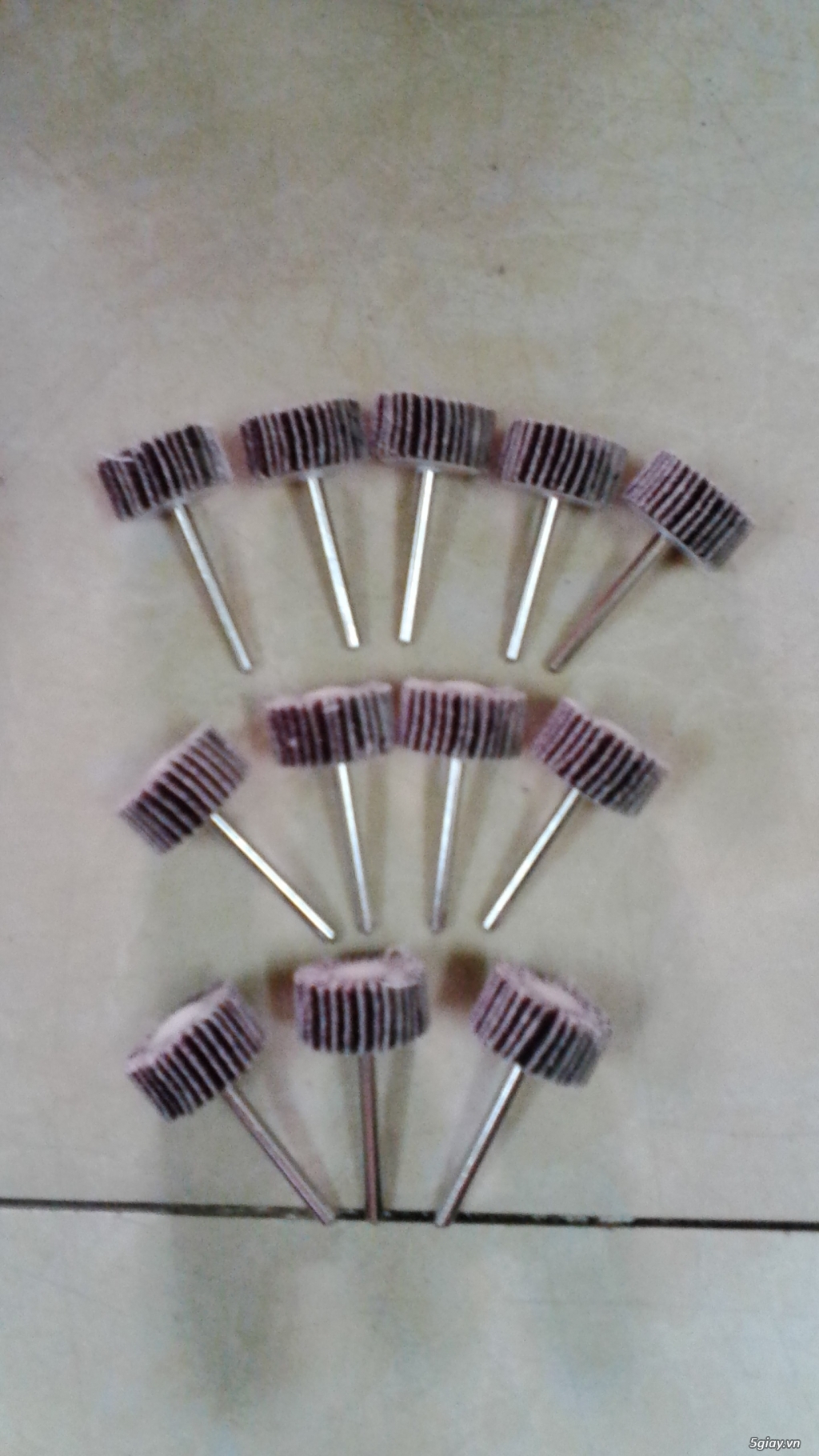 Vãi Nhám - Giấy Nhám - Vật Liệu Đánh Bóng - 16