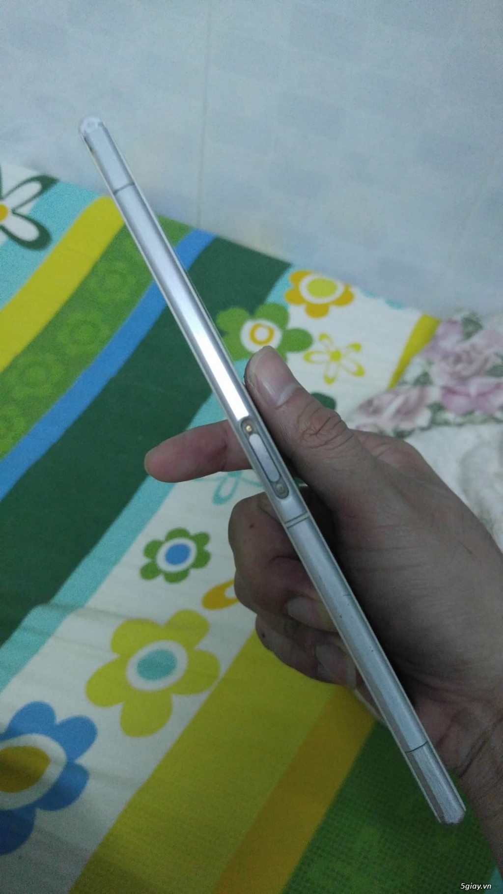 Cần bán điện thoại SONY XPERIA Z ULTRA - 3