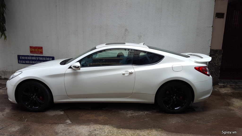 Cho thuê xe có tai xế huyndai genesis - 1