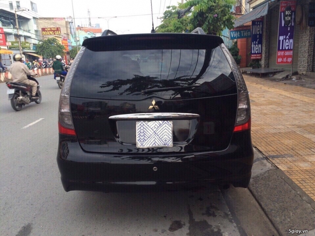 mitsubishi grandis màu đen đời cuối 2007 - 5