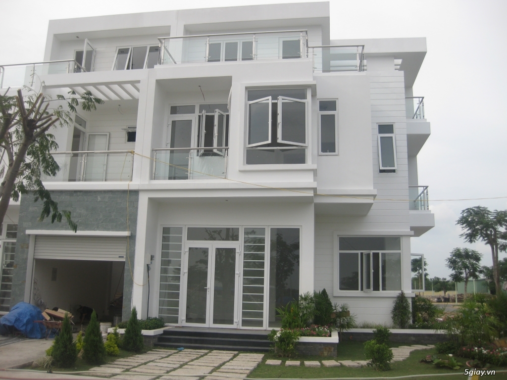 chuyển nhượng biệt thư  villa park quận 9.