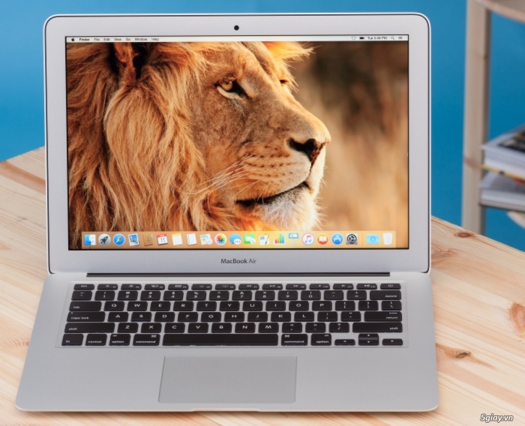 MacBook Air 13 model 2014 (MD760LL/B) Like new - 1