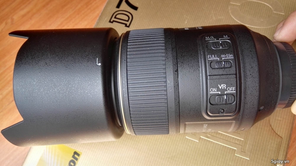 Body Nikon D700 + Lens 105f2.8 macro  Nano - 1