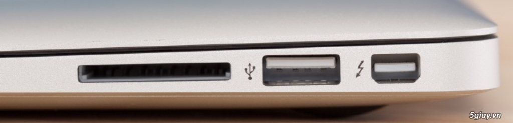 MacBook Air 13 model 2014 (MD760LL/B) Like new - 3