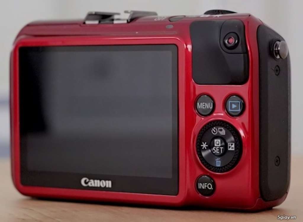 Canon EOS M Red, 99%, xách tay Nhật - 2