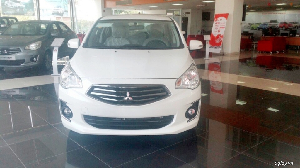Bán xe Mitsubishi Attrage đời 2016 mới tại Tp.HCM - 2