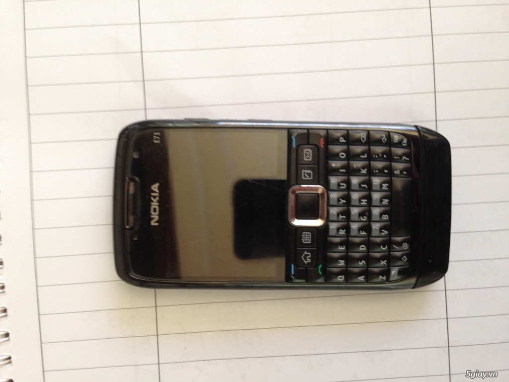 Bán điện thoại Nokia e71 chính hãng, màu đen