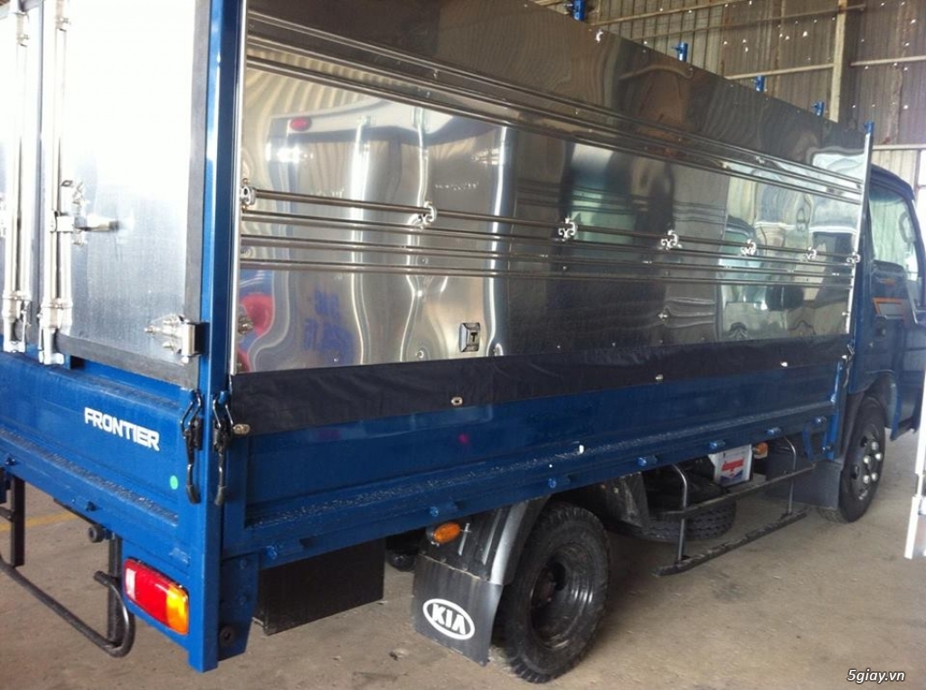 Xe tải KIA K165S máy dầu thùng kín, mui bạt tải trọng 2.4 tấn chạy đường thành phố - 5