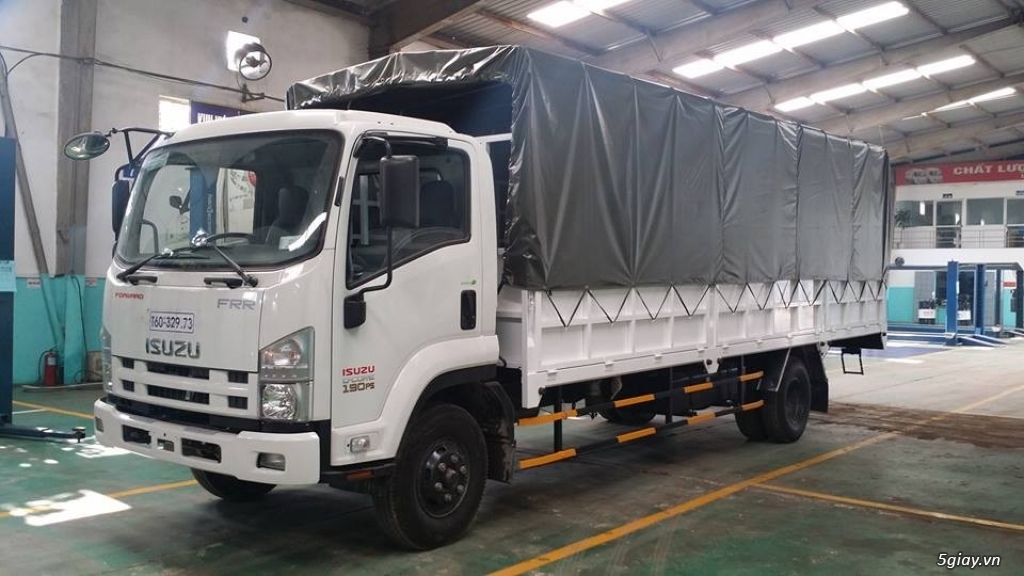 Xe tải ISUZU 5,5 tấn thùng ngắn giá tốt cho anh em có nhu cầu đổi xe