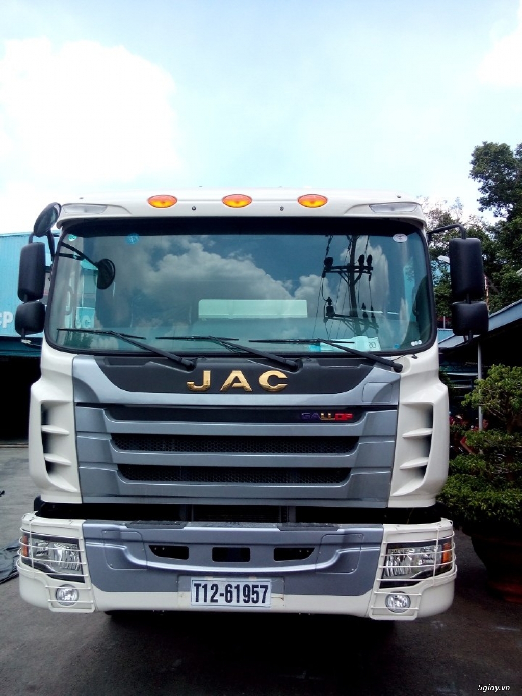 Xe tải thùng JAC 4 chan 5 chan chất lượng tốt , giá hạt dẻ. - 6