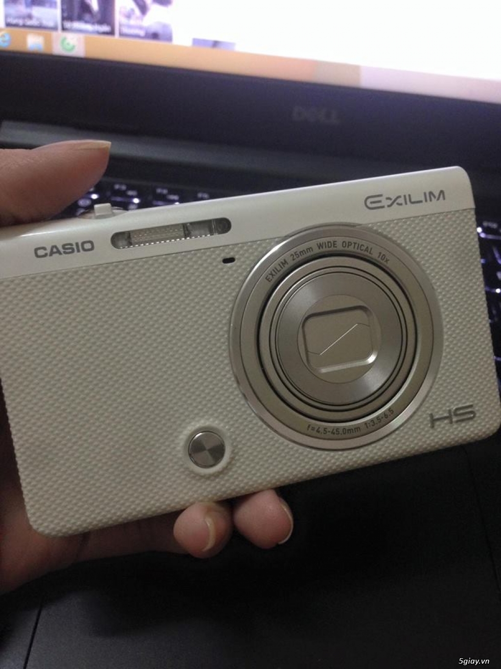 Cần bán máy ảnh thần thánh ZR50 giá cực tốt - 2