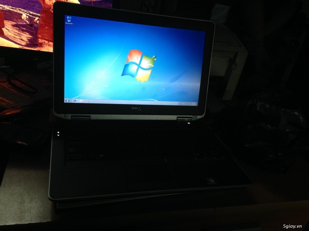 laptop dell latitude E6330 - 1