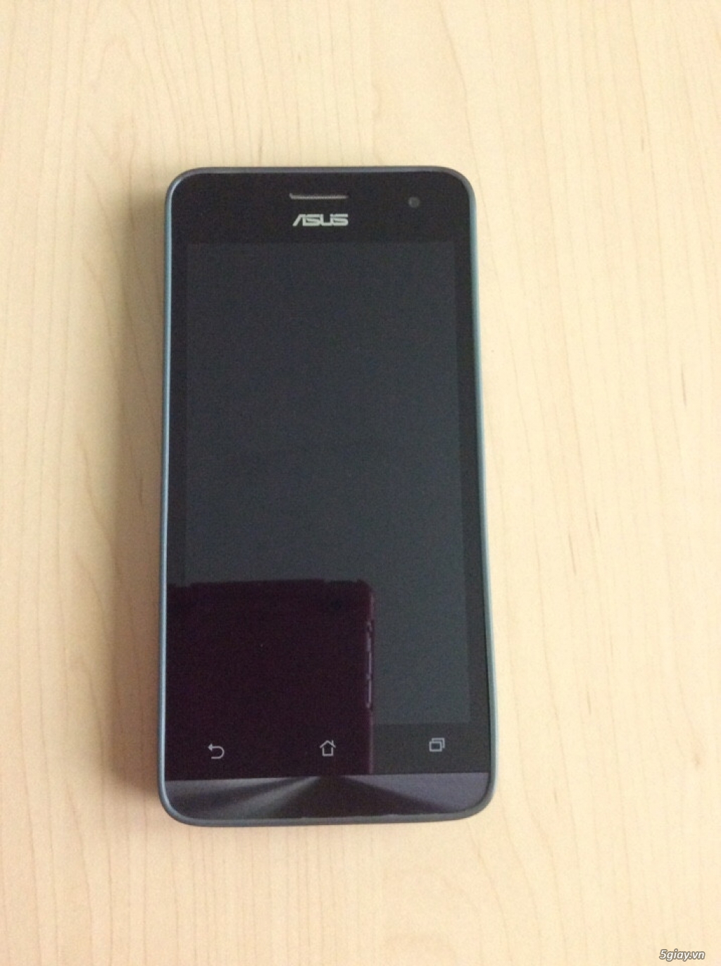 Bán gấp ASUS ZenFone 5 A500 16 GB 2 GB RAM (Gold) - 2