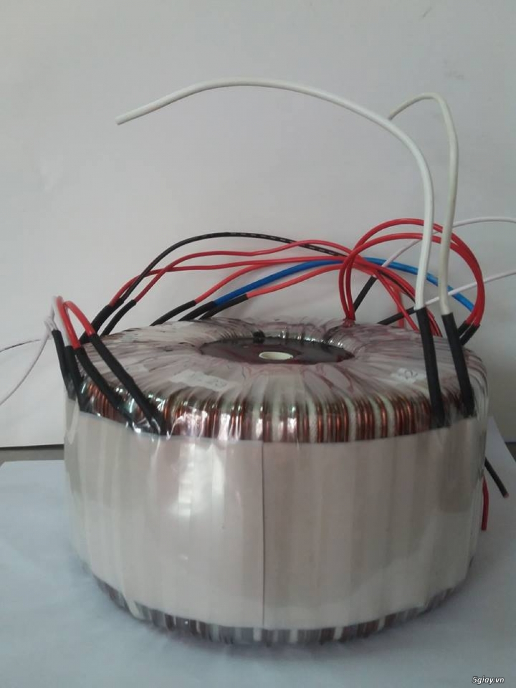 Biến áp xuyến - 1