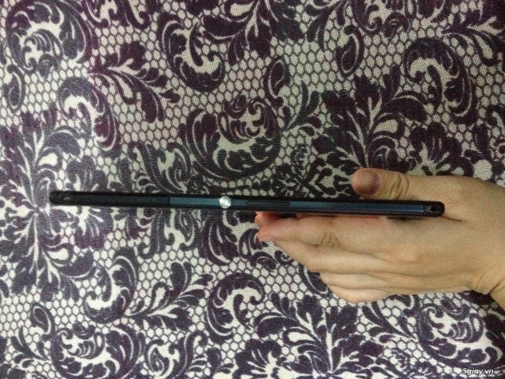 Bán xác điện thoại Sony Z Ultra chỉ 800k