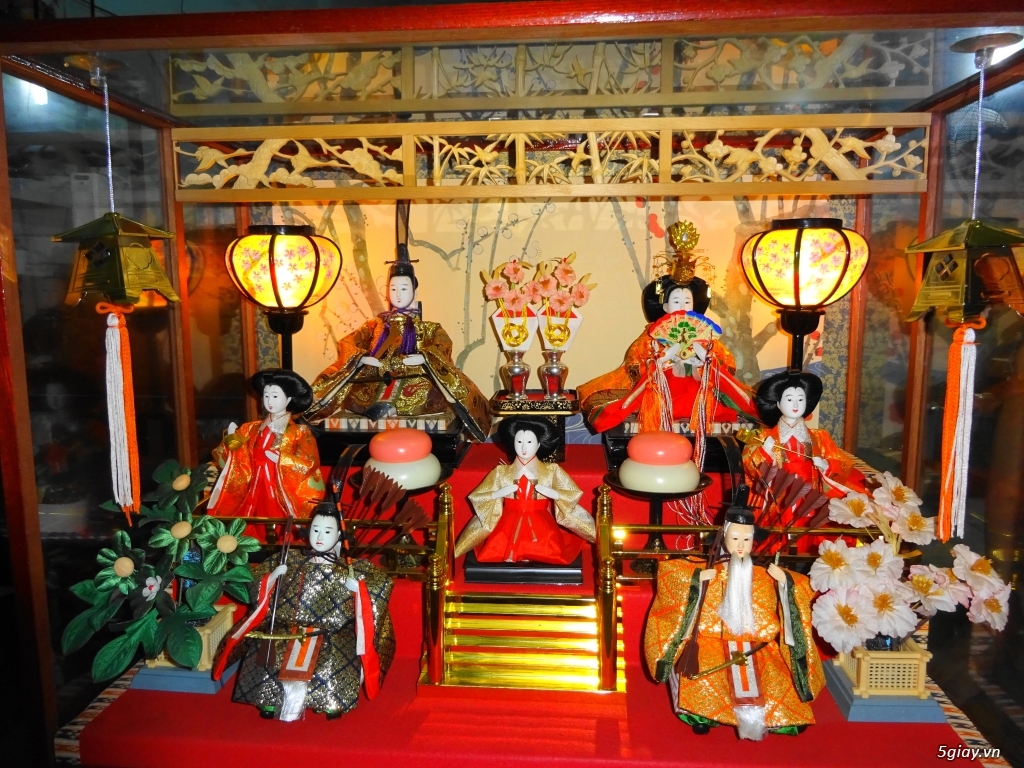 Búp bê truyền thống Nhật Bản