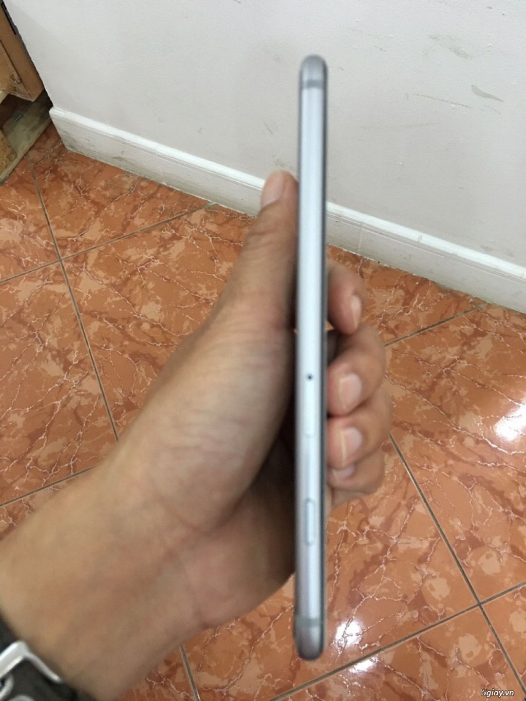 iPhone 6 Plus mày Gray 64GB xách tay từ Mỹ giá Shock - 4