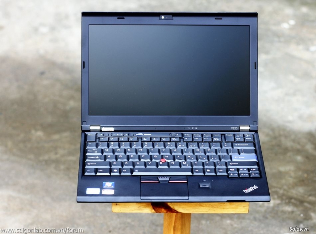 Mới về lô hàng IBM thinkpad x220 mới toanh luôn.