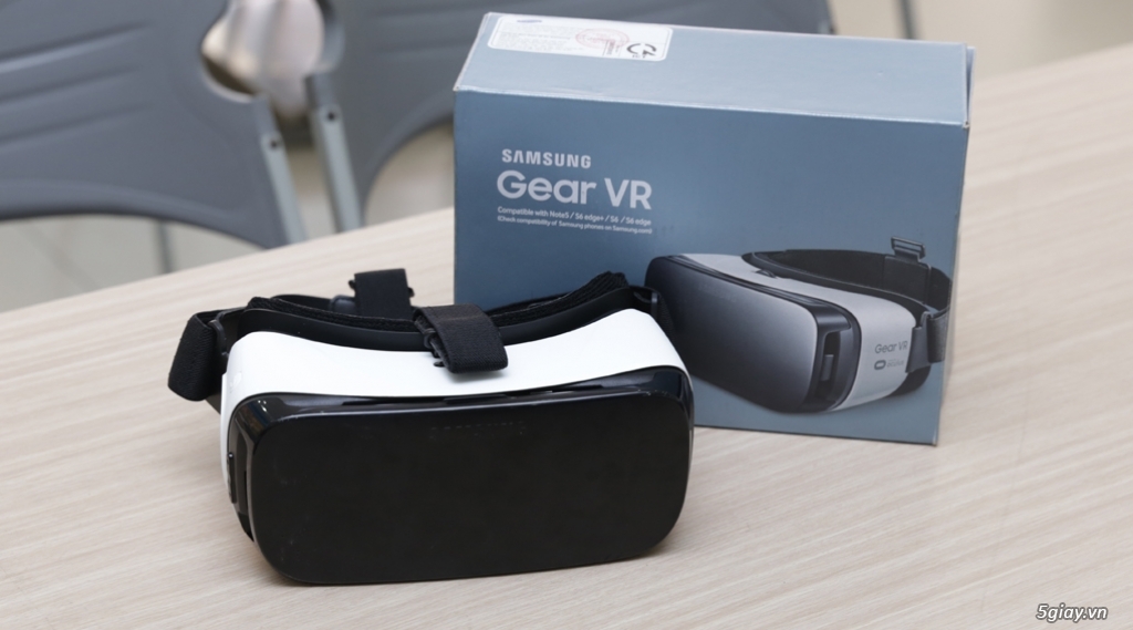 Kính thực tế Ảo Gear VR chính hãng samsung 1tr399k full box  bao xài 30 ngày - 1