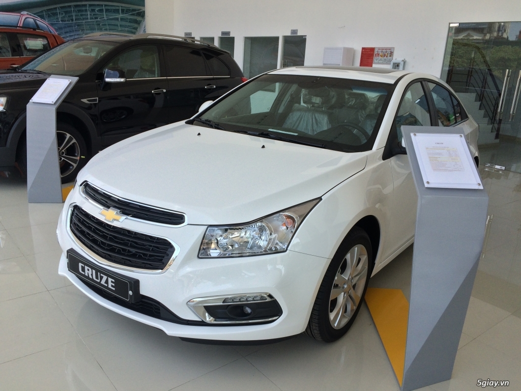 Chevrolet Cruze 2016 mới 100% - 1