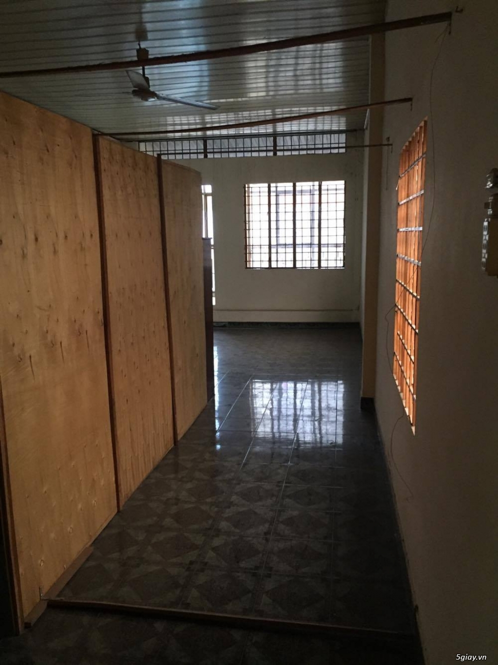 Bán nhà đường Nguyễn Súy, Tân Phú. Hẻm 4m. Lộ giới 6m. Ngang 4m dai 14m. Giá 2.45 tỷ